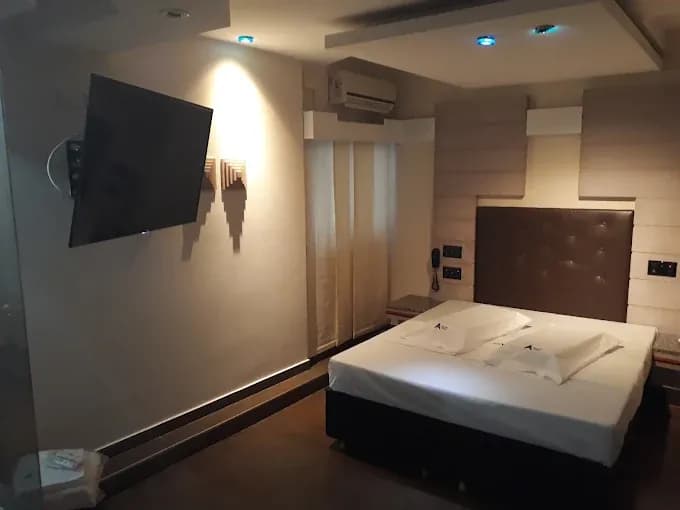 Hotel Alberdi - imagen 1