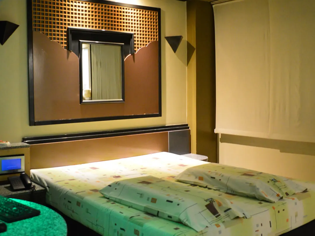 Suite Normal con Cochera Privada - 3