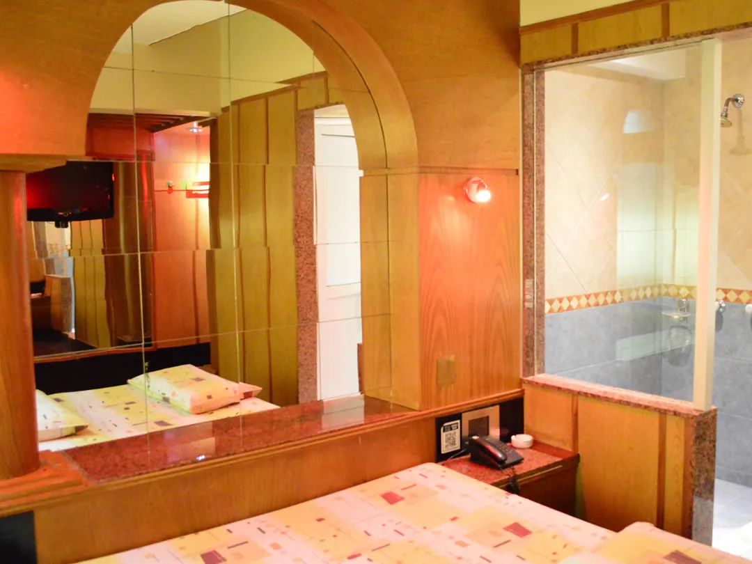 Suite Normal con Cochera General - 3