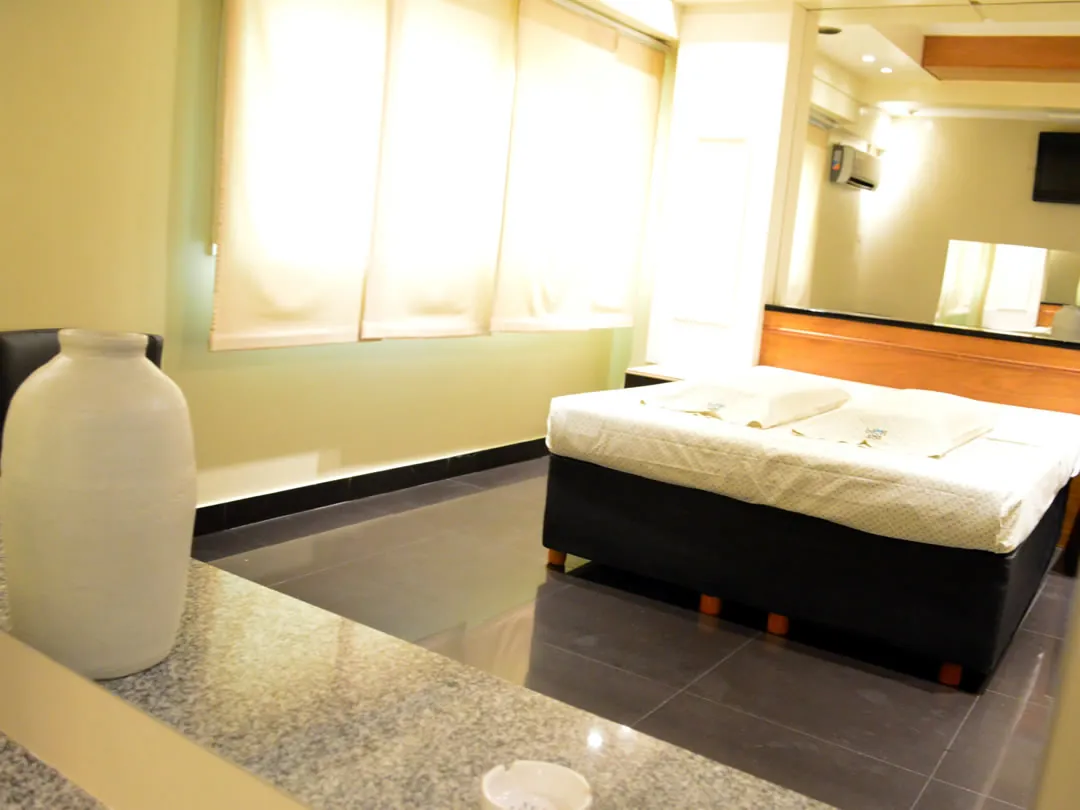 Suite Normal con Cochera General - 4